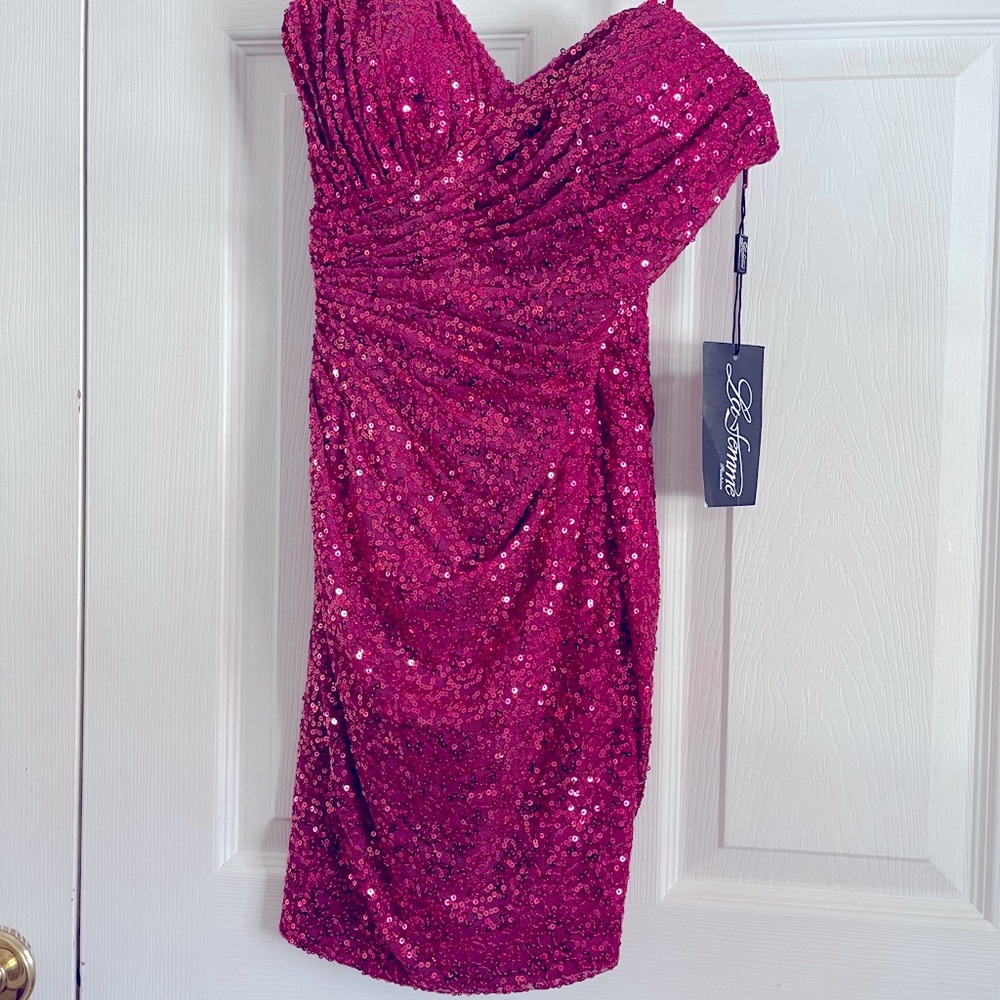 Sequins heart shaped bodycon dress